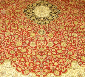 Tapis en soie traditionnels